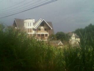 julie-gichuru-house1