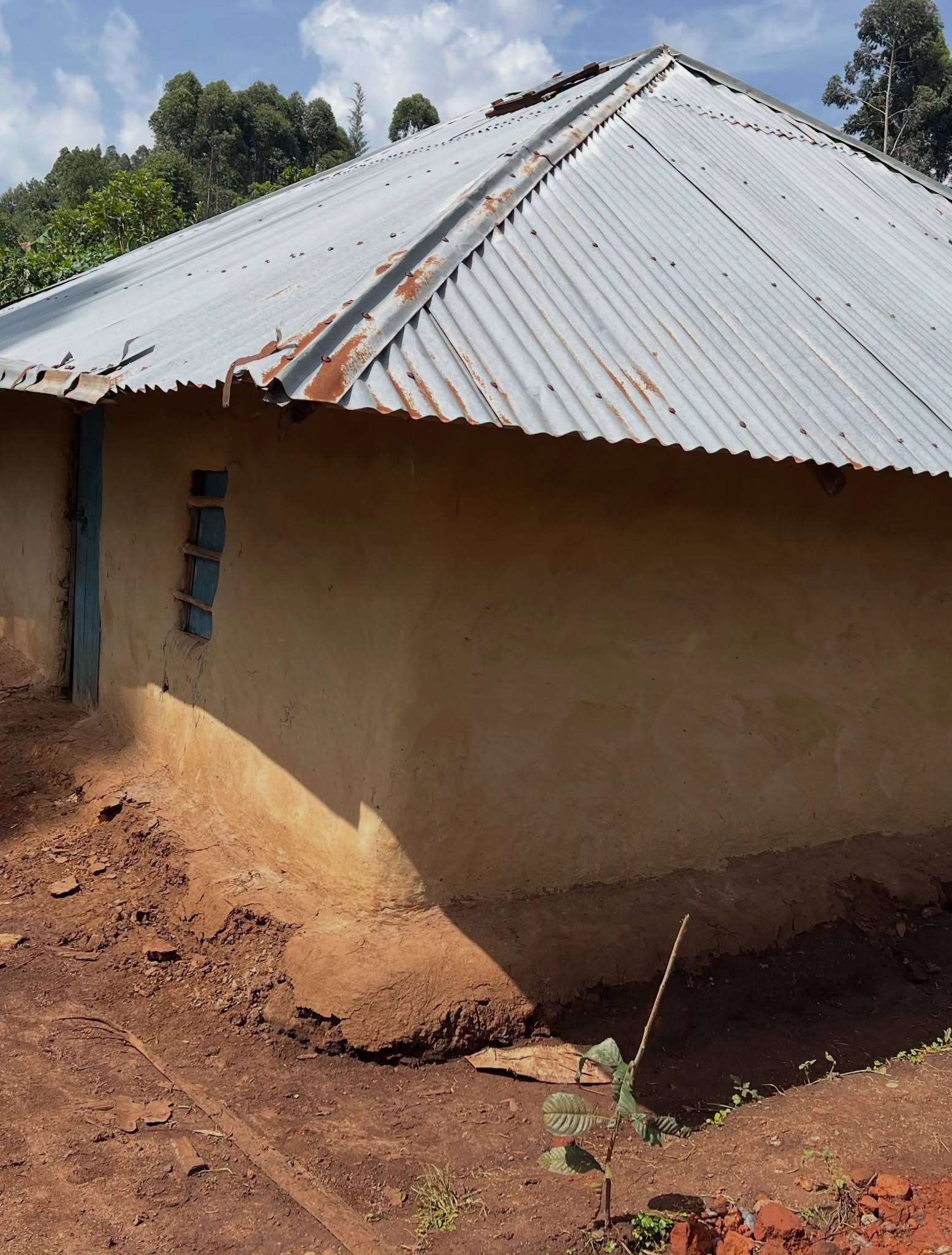 Morara Kebaso posts photos of the house he built for his wife’s parents