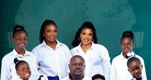 Mouryne Oloo Quits her 22 year old marriage with 7 children