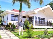 Photo of Ouma Olunga house in the village